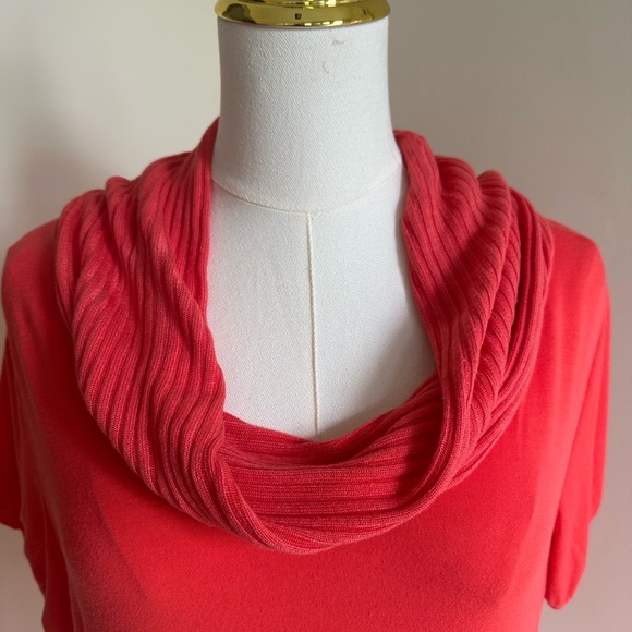 Cowl Neck Coral Short Sleeve Shirt- Large - Picture 2 of 8